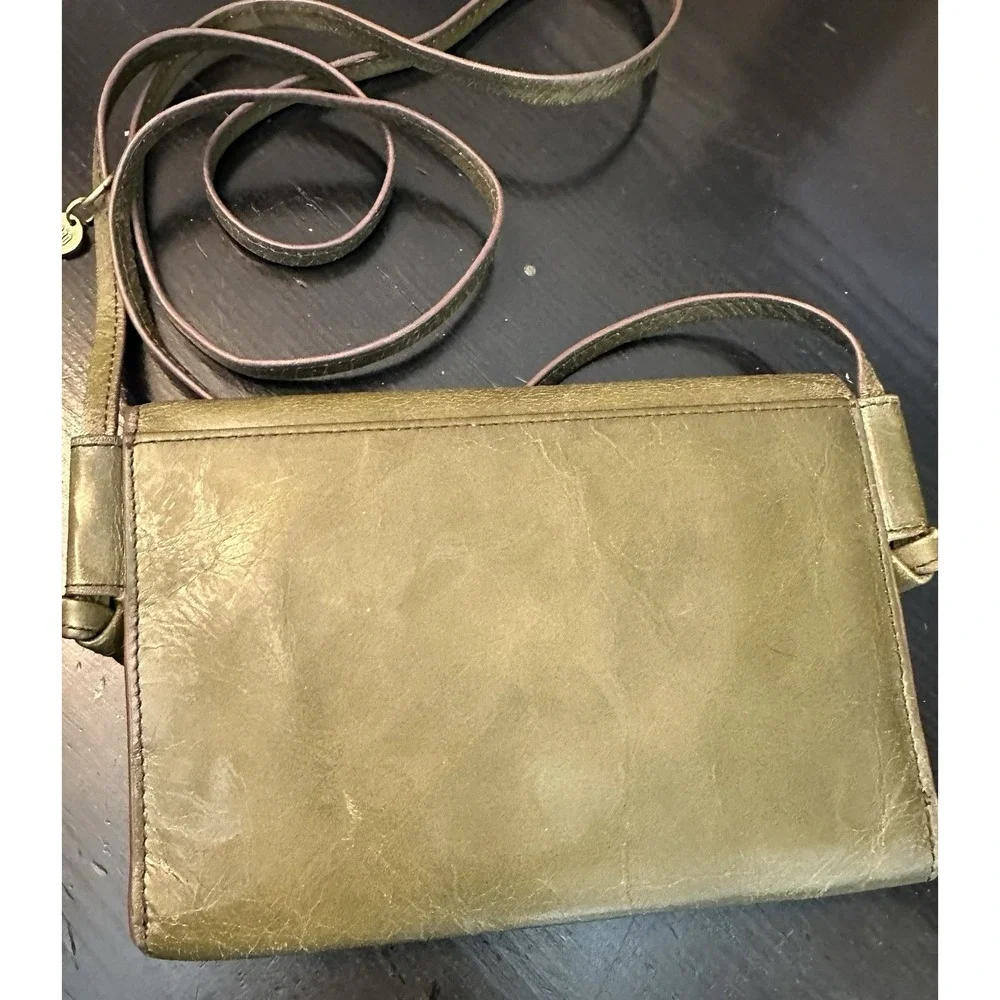 ~HOBO INTERNATIONAL Purse Green‎ Leather Slim Crossbody Organizer Purse